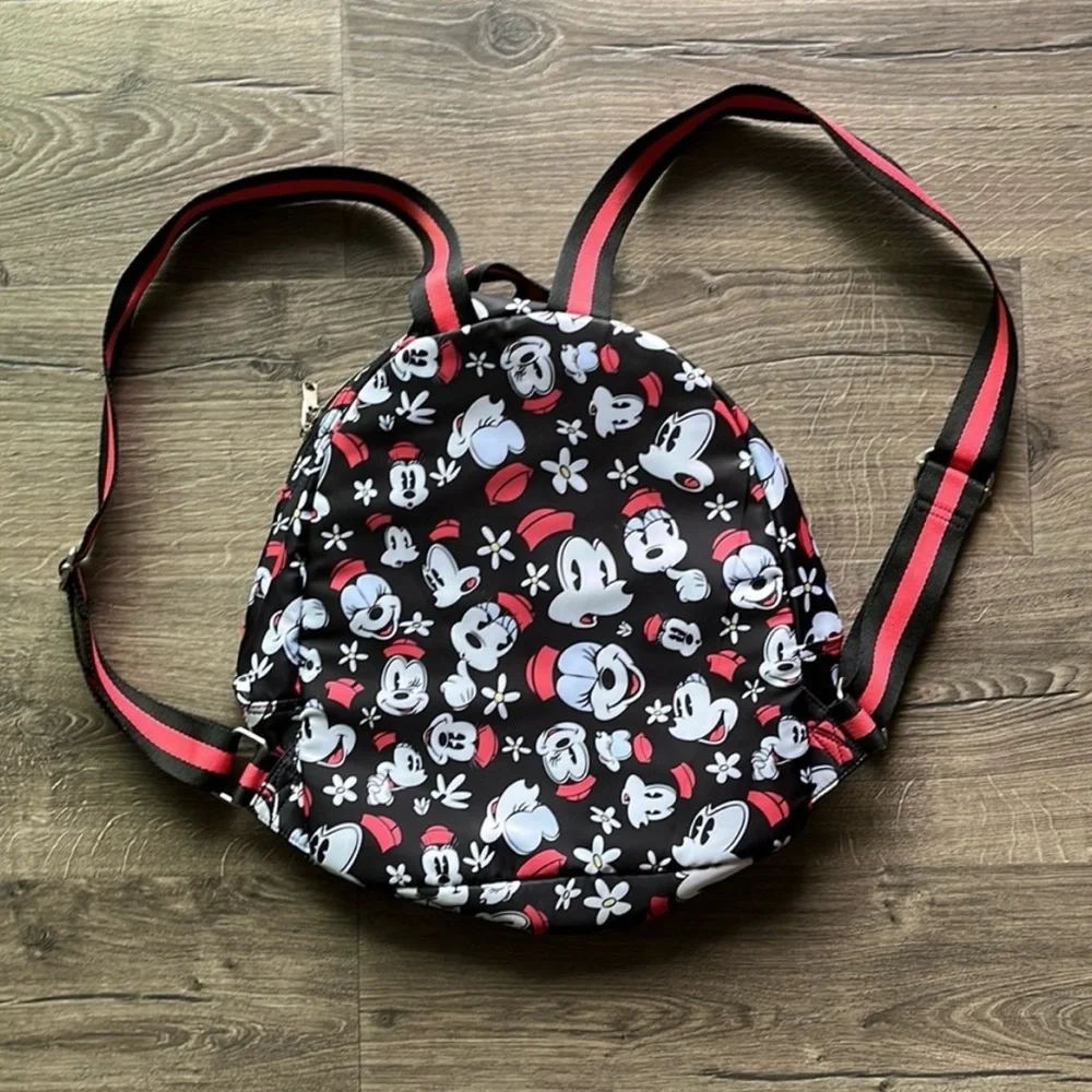 NWOT Disney Parks Minnie Mouse Backpack